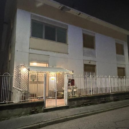 Casa Adele Bed & Breakfast Serravalle Scrivia Bagian luar foto